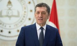 MEB Eski Bakanı Selçuk'tan 'mülakat puanlaması' iddialarına yanıt