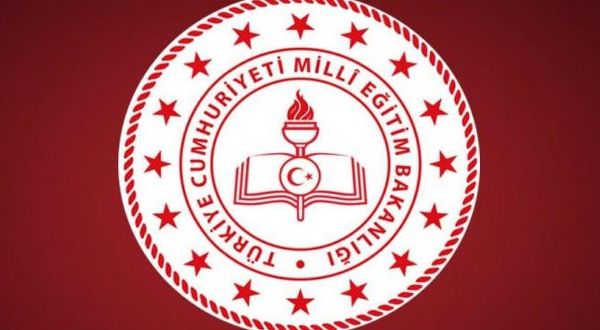 MEB, 4 Dersten Tüm Türkiye'de Ücretsiz Yaz Okulu Açacak! Dersler Açıklandı!