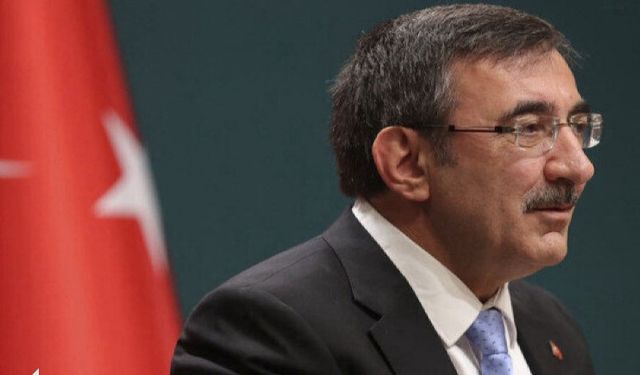 Cumhurbaşkanı Yardımcısı Cevdet YILMAZ'dan Öğretmenlik Meslek Kanunu Açıklaması